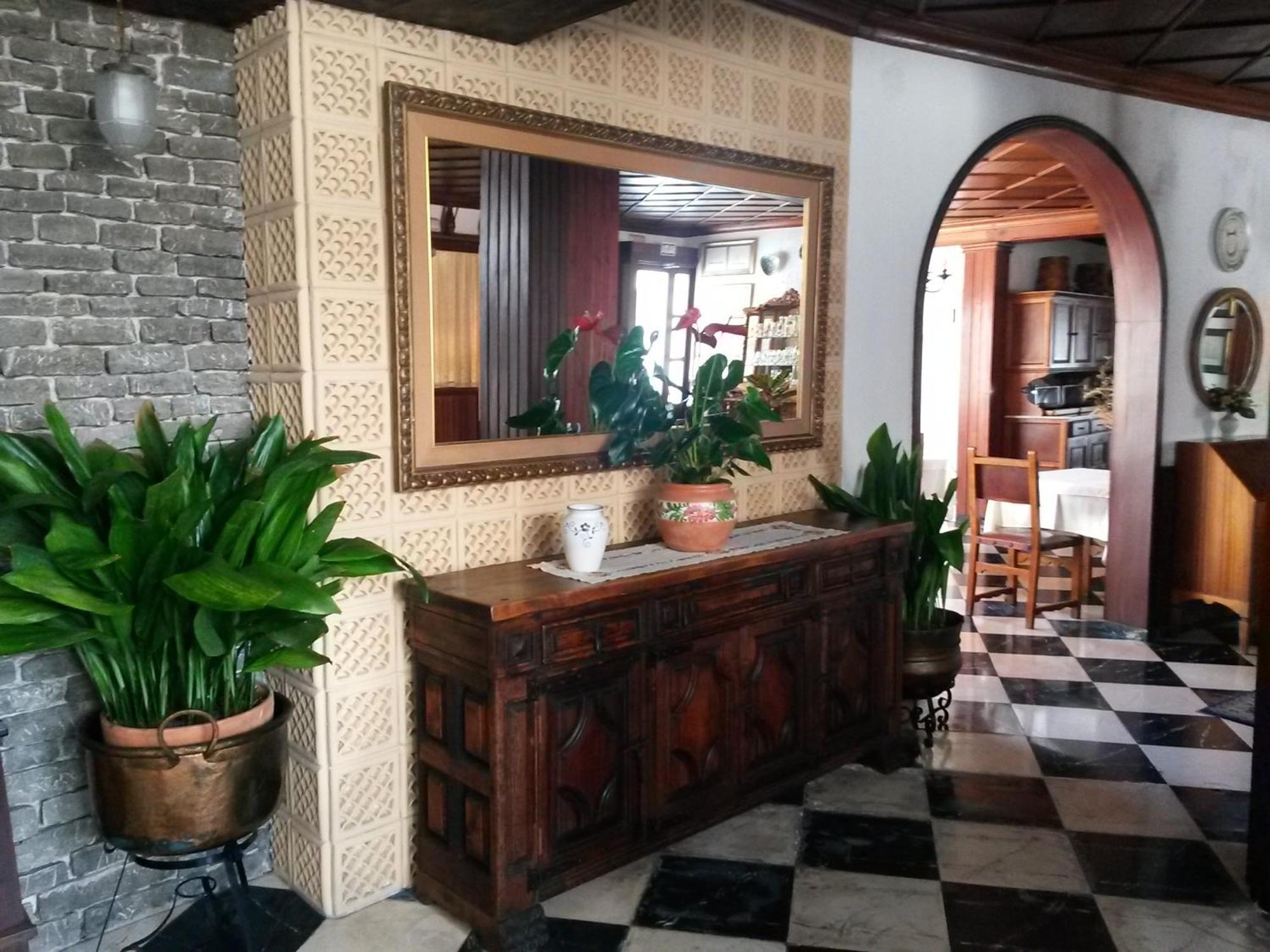 Hostal Cas Bombu Cala Ratjada  Buitenkant foto