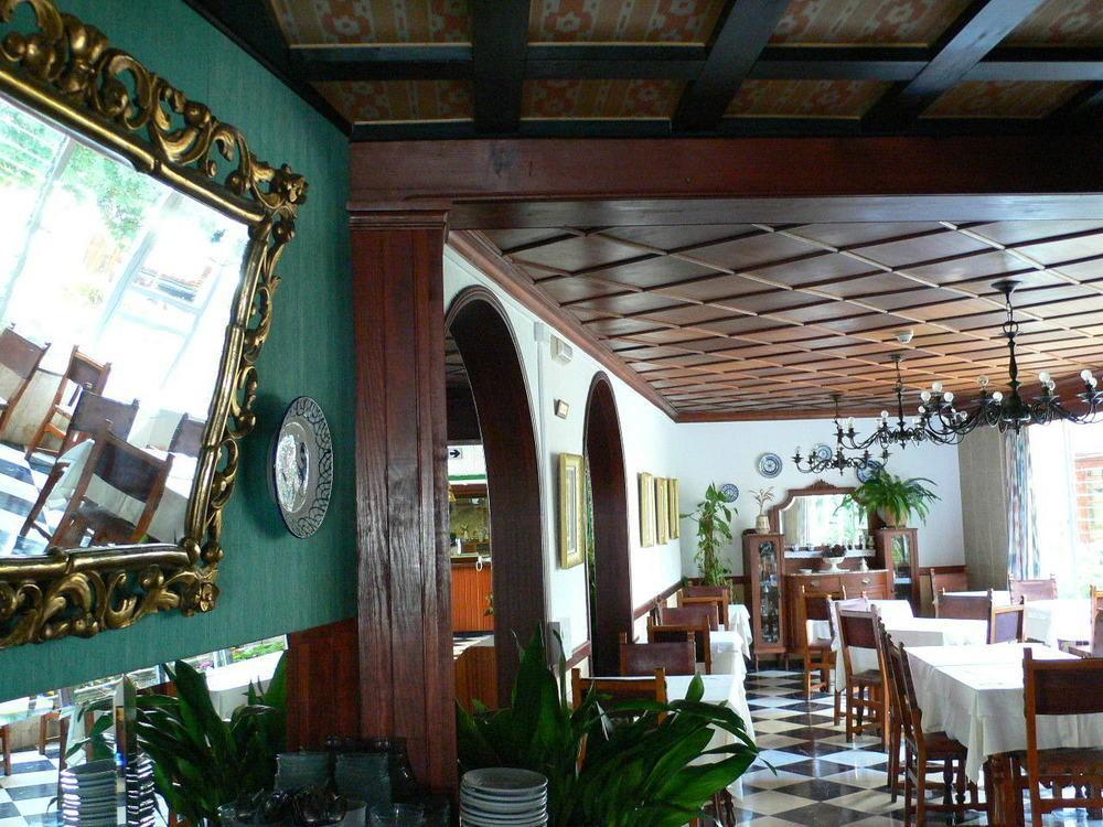Hostal Cas Bombu Cala Ratjada  Buitenkant foto