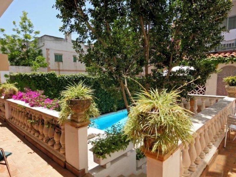 Hostal Cas Bombu Cala Ratjada  Buitenkant foto