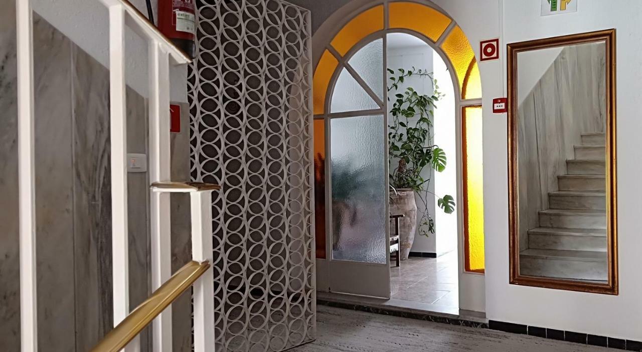 Hostal Cas Bombu Cala Ratjada  Buitenkant foto