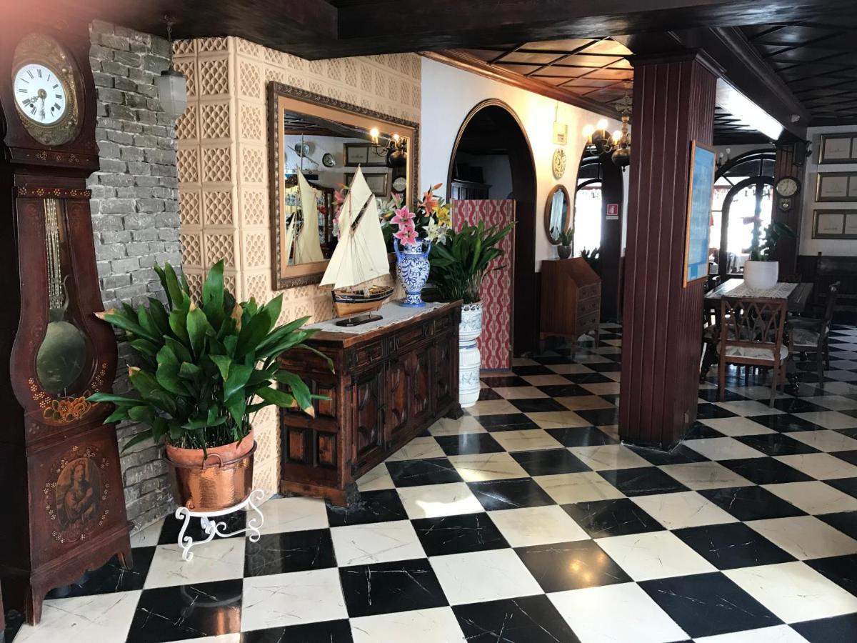 Hostal Cas Bombu Cala Ratjada  Buitenkant foto