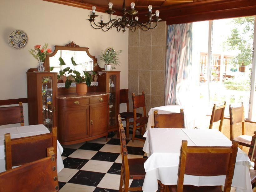 Hostal Cas Bombu Cala Ratjada  Buitenkant foto